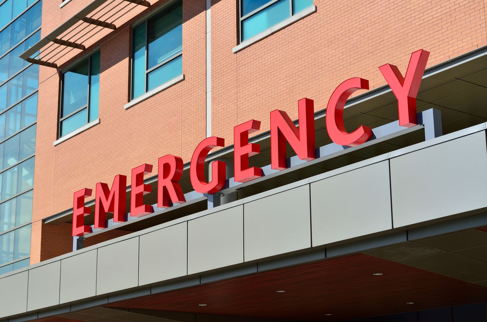 Asbestos Exposure at Ohio Hospitals: What Workers and Tradesmen Need to Know